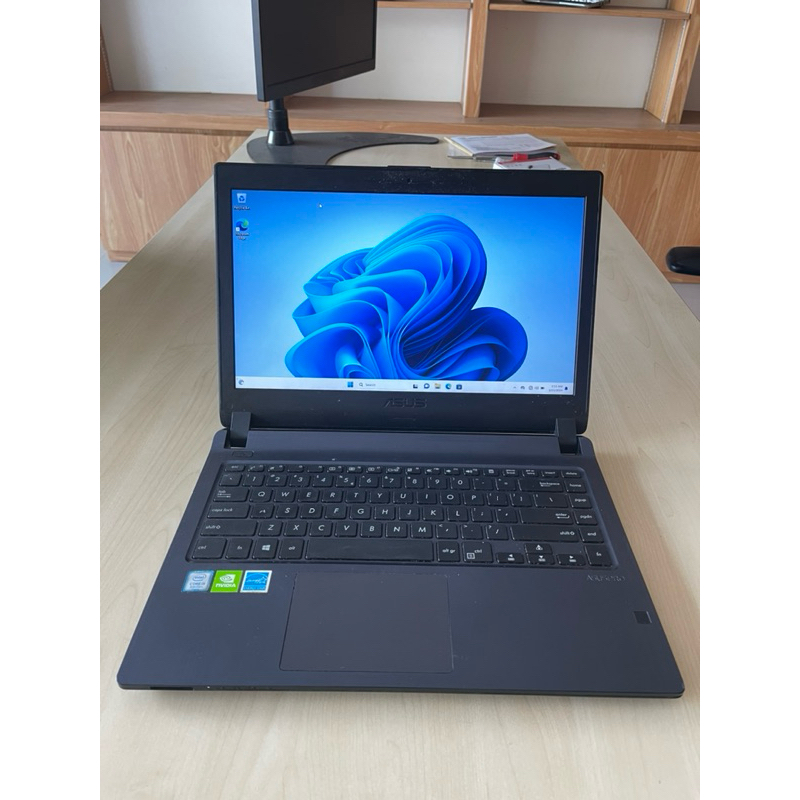 ASUS PRO P1440FB CORE I5 Gen 8 Ram 12GB SSD 512Gb  Nvidia MX 110 no tuf msi rog