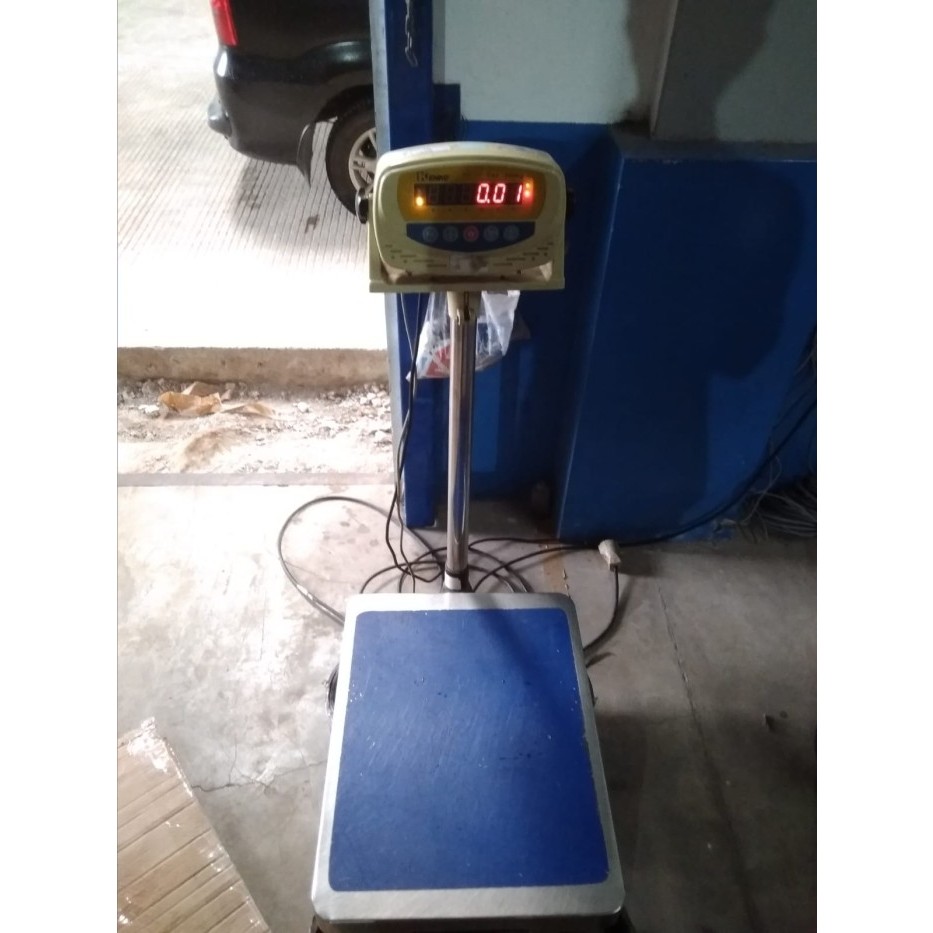 Timbangan Digital 60kg, uk 40cm x 50cm KK-300W Kenko