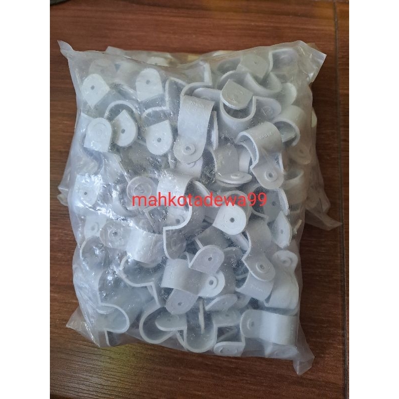 klem pipa 20mm / klem pipa conduit