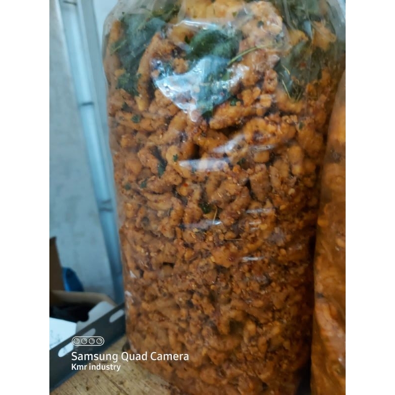 

usus crispy pedas aroma daun jeruk 1 kg