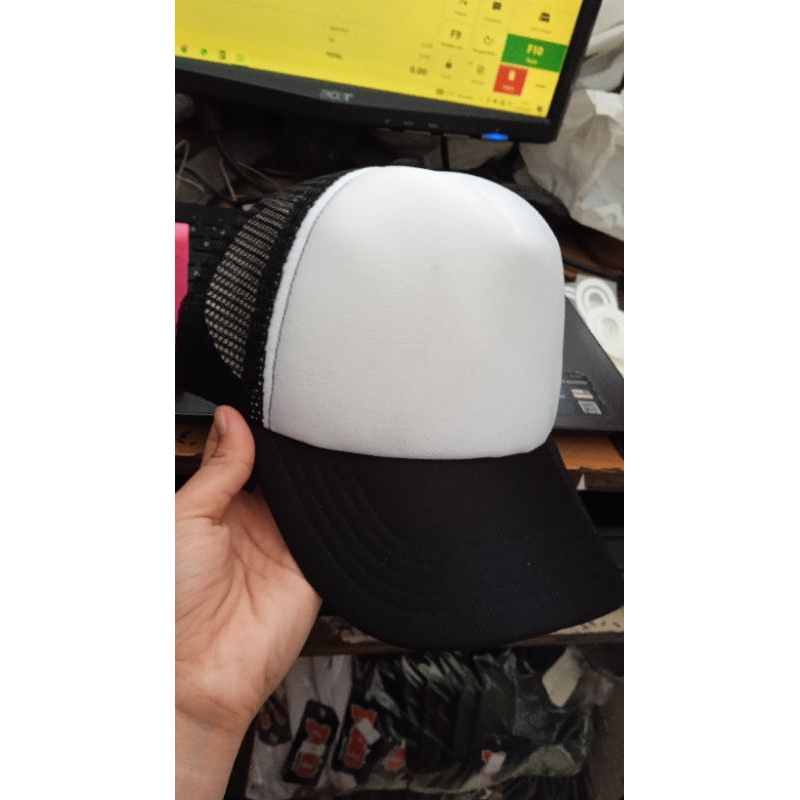 TOPI POLOS HITAM PUTIH HITAM MODEL TRUCKER JARING