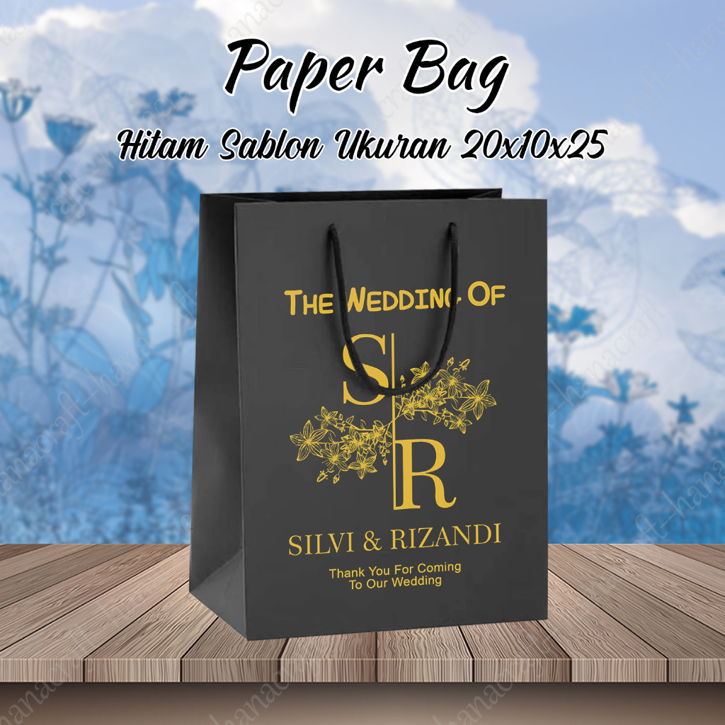 

Paper Bag Hitam Souvenir Pernikahan Free Sablon Murah |Tas asul-asul pernikahan (Min 100)