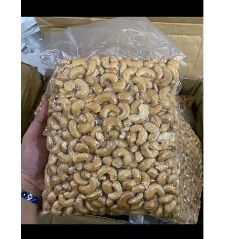 

kacang mede oven tidak berminyak kemasan vakum 1kg