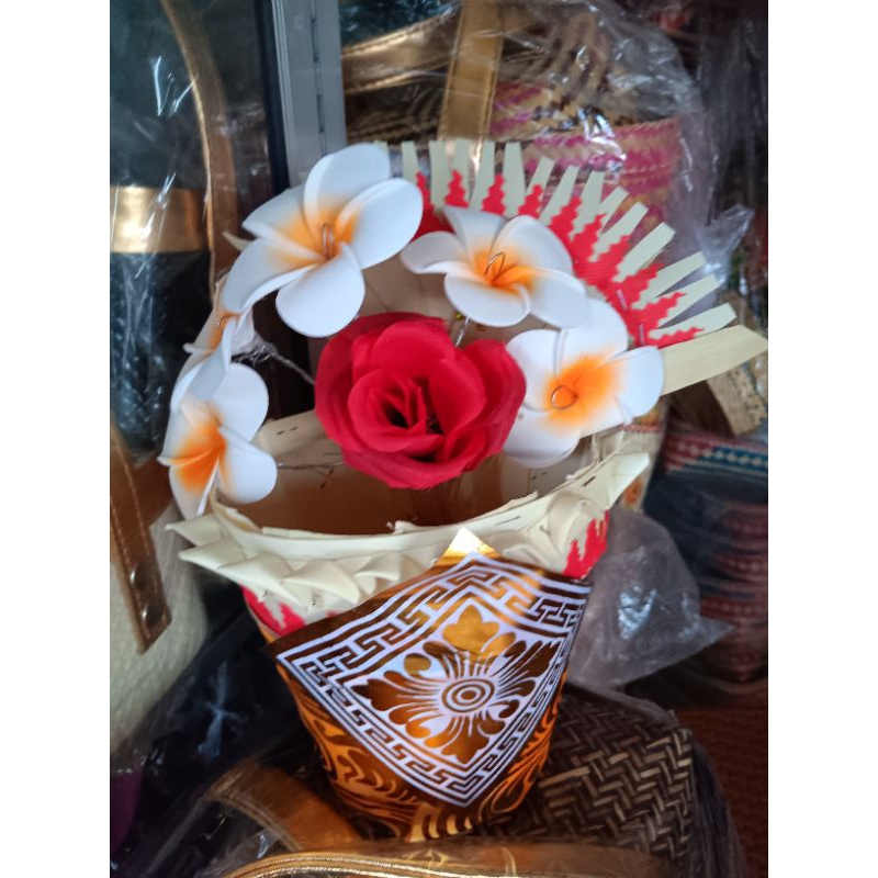 daksina linggih syantik