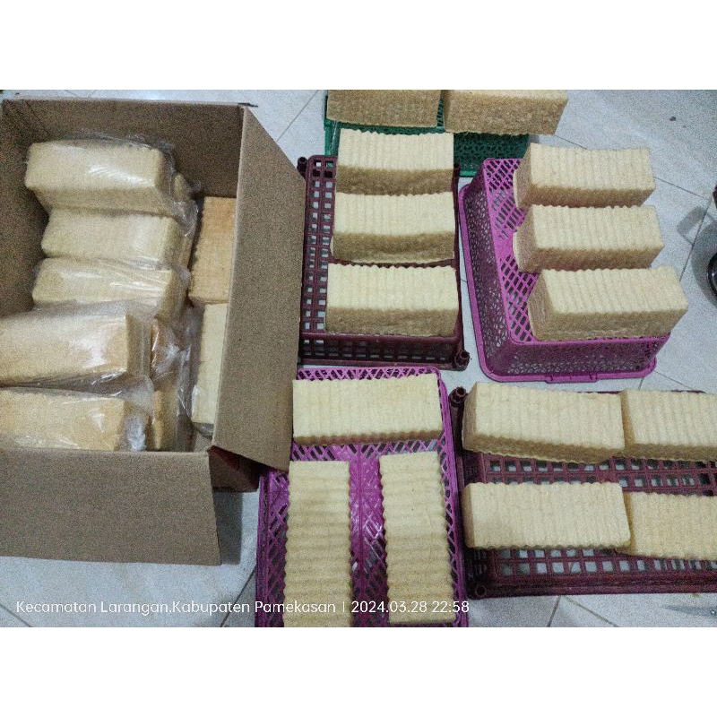 

ROTI BAKAR BANDUNG KASINO | ORIGINAL TASTE ( UKURAN 20X8X8 )