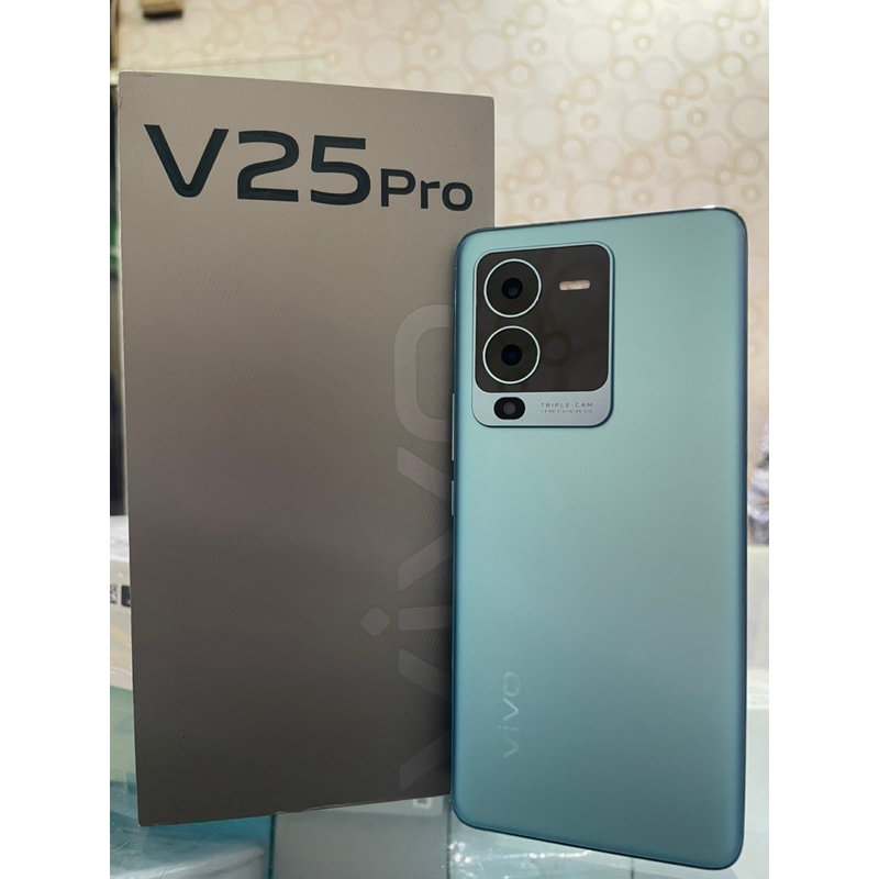 ViVo V25 pro 12 /256 FULLSET SECOND