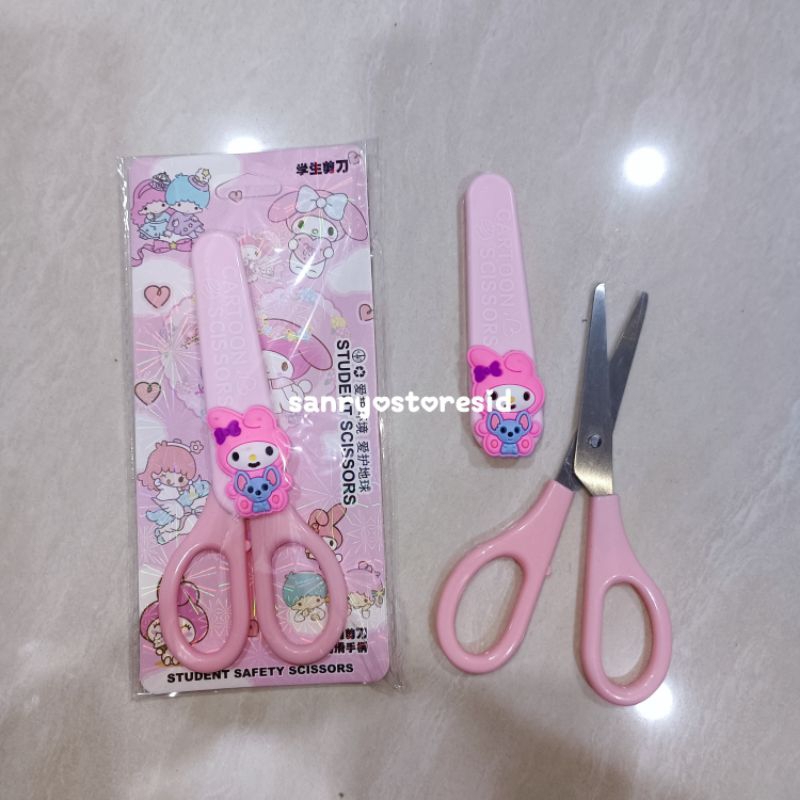 

gunting kertas karakter