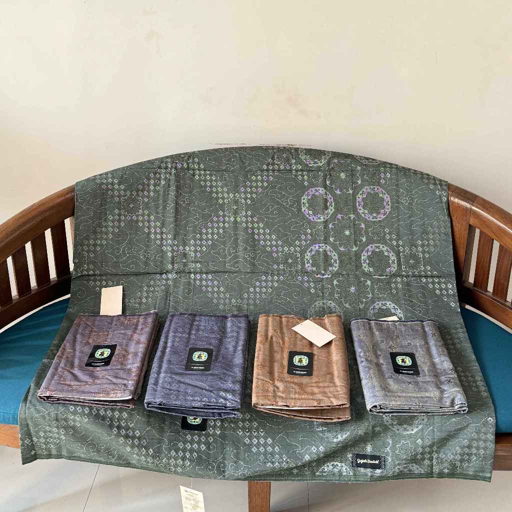 Sarung Gajah Duduk Ultimate – Sarung Pria Dewasa Premium Silky Terbaik