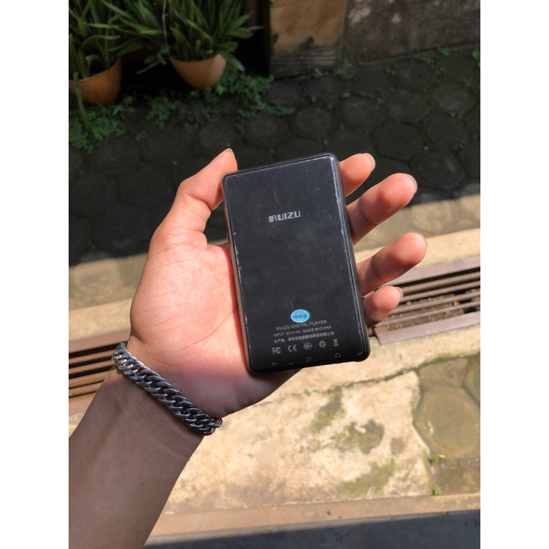 Ruizu H6 second Android MP3 Player Andorid WiFi Bluetooth