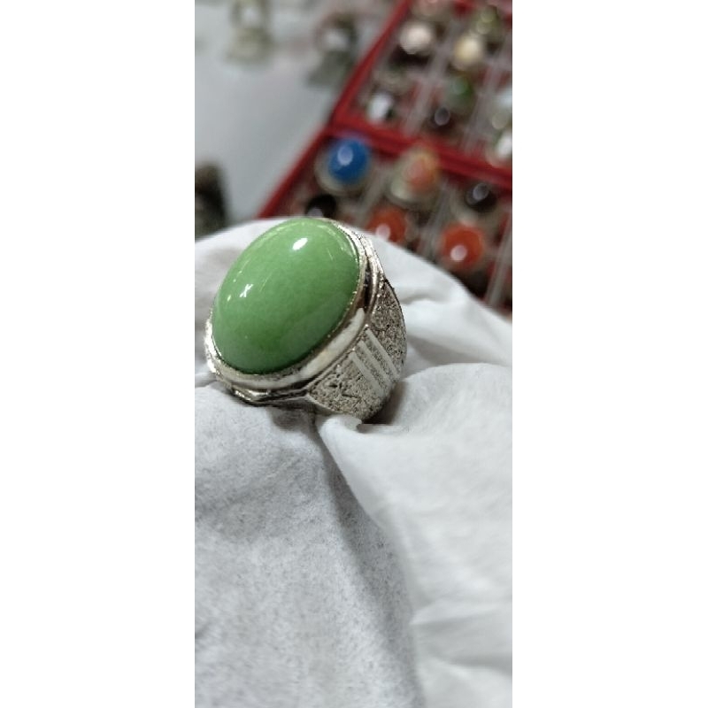 cincin pospor bisa menyala