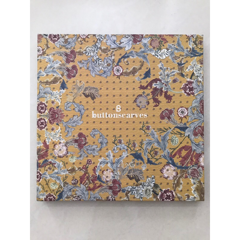[PRELOVED BOX MURAH] BUTTONSCARVES ROYALE YELLOW