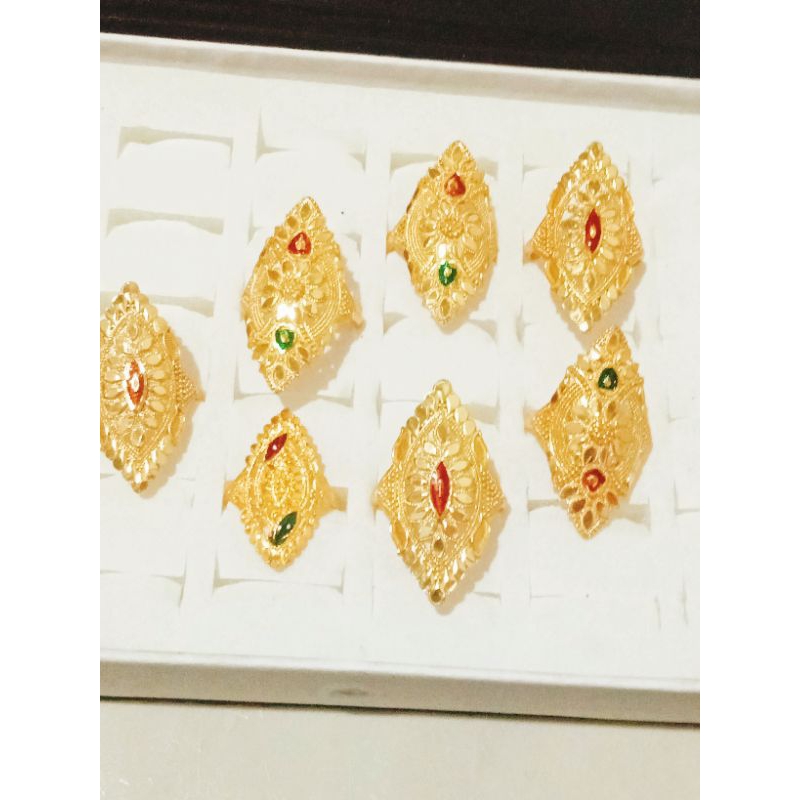 cincin Dubai lapis emas