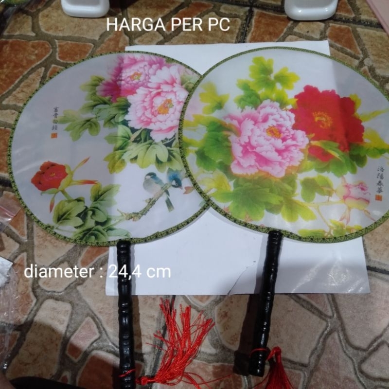 Kipas Tangan Bulat China Motif Bunga