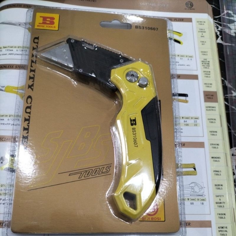 

utility cutter