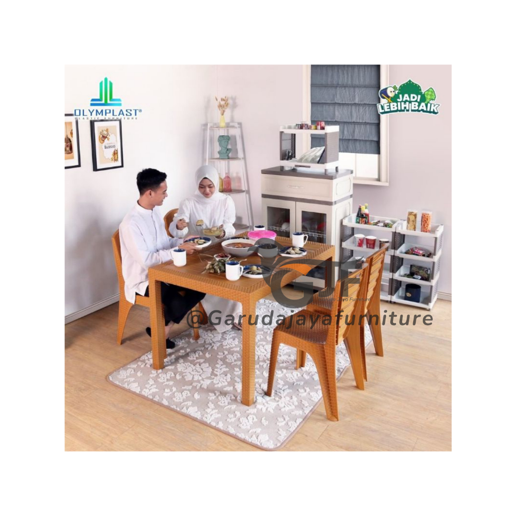 SET MEJA MAKAN 4 KURSI BAHAN PLASTIK MERK OLYMPLAST