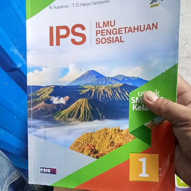 buku IPS UNTUK SMP KELAS 7