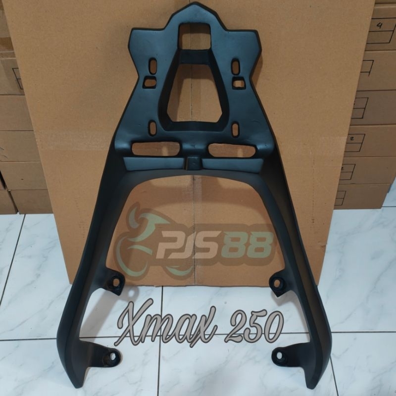 Bracket Breket Box Xmax 250 new Xmax 250 old / Dudukan Box Kmi Yamaha Xmax 250