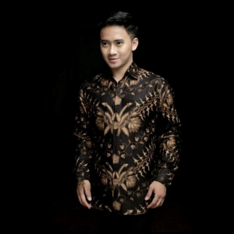 Batik Kemeja Lengan Panjang Pria Keris Hitam