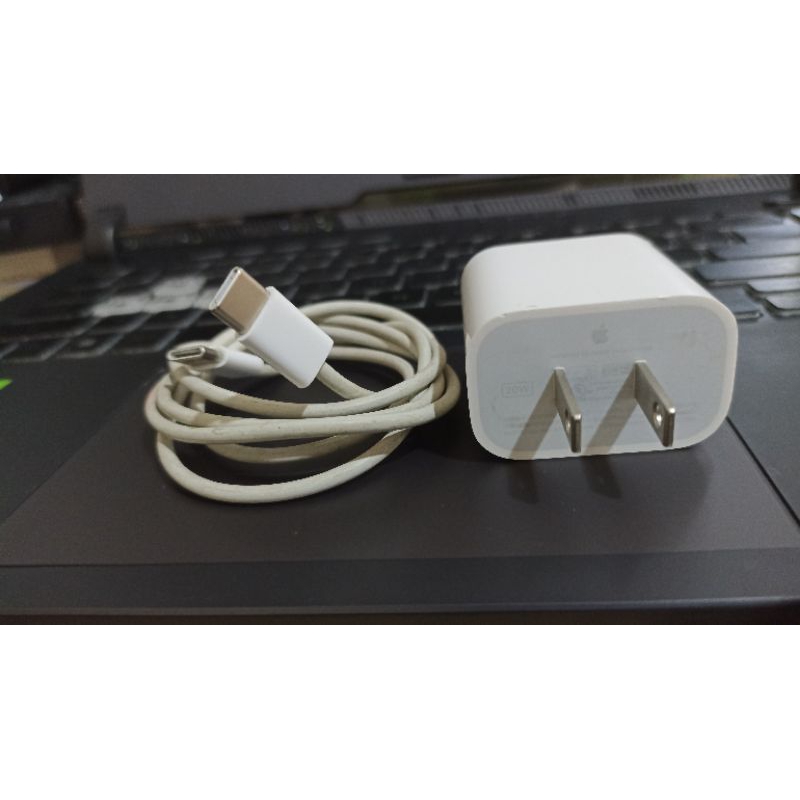 CHARGER ORIGINAL IPAD MINI 6 USB-C CABLE DAN ADAPTOR (SECOND)