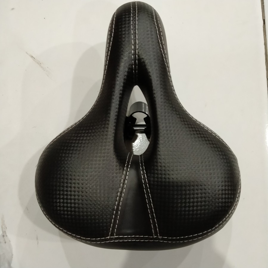 Sadel Sepeda Per Lebar Empuk