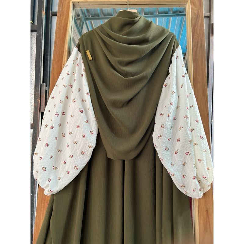 Gamis Set Hijab Syari Crinkle / Gamis lebaran 2024 model gamis terbaru / Gamis Set Hijab / Gamis Set