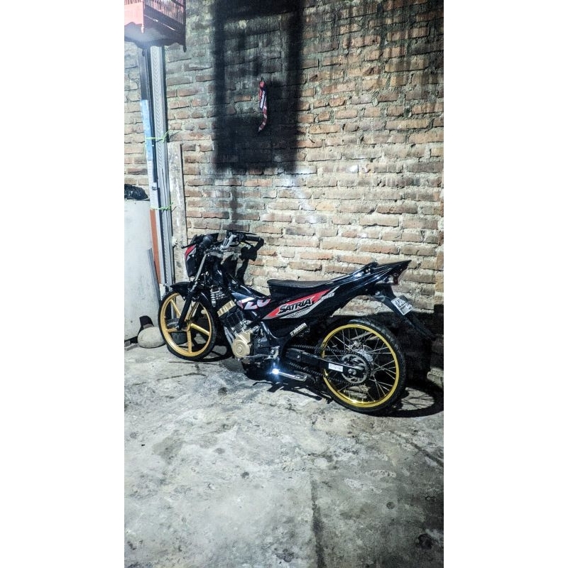 JOK SATRIA FU SLIM FREM/STD PORTING BAHAN FULL PLAT