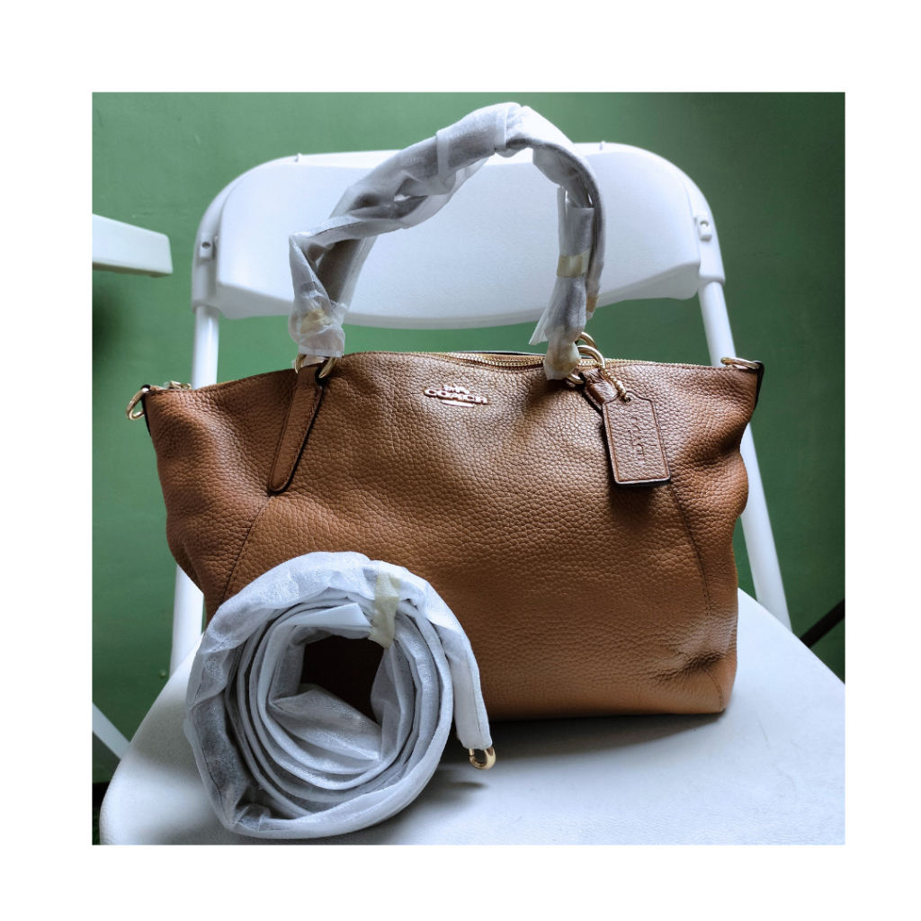 Tas Wanita Branded  F28993 SMALL KELSEY SATCHEL LIGHT SADDLE