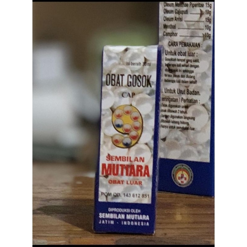 Minyak Obat Gosok 9 Mutiara 50ml.