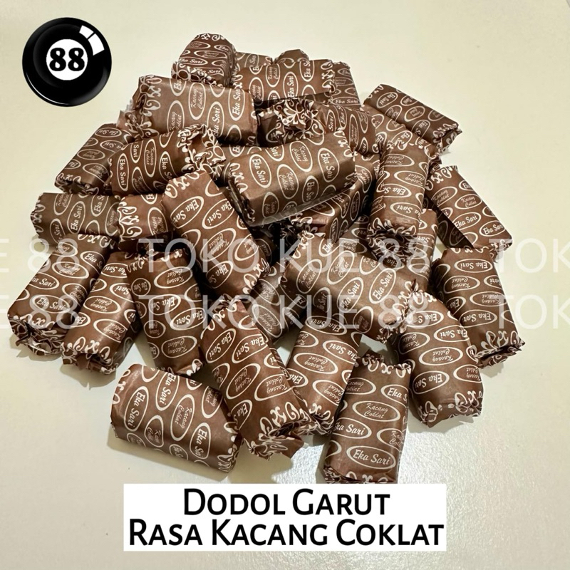 

NOB Dodol Garut 1 Kg , Wajit Cililin 1 Kg, Dodol Wijen , Dodol Coklat, Dodol Betawi