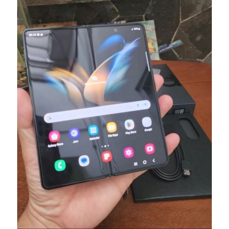 SAMSUNG GALAXY Z FOLD4 12/512GB Second