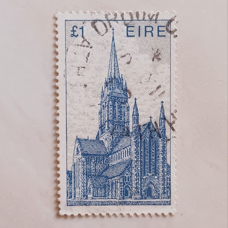 

(AA) Perangko Irlandia Irish Architecture Definitives 1982-1990 - Killarney Cathedral (19th Century) 1 pound Used