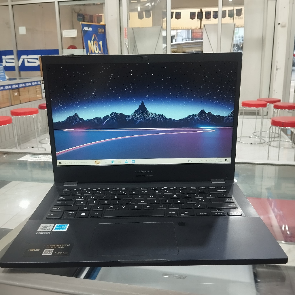 Laptop Asus Expertbook P2451F Core i3 gen 10 RAM 4GB SSD 256GB Layar 14" Slim Lancar