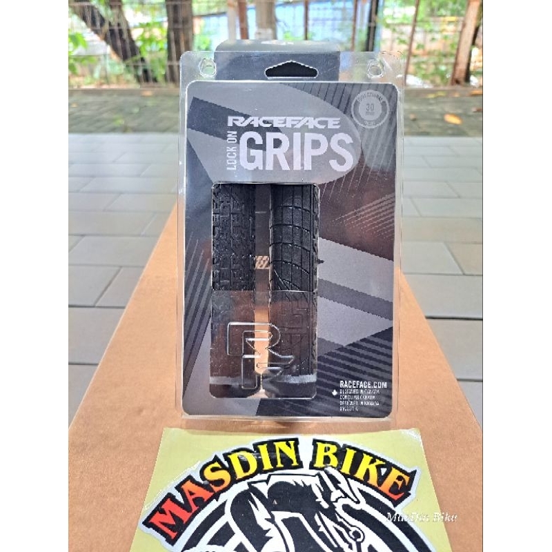 Raceface Grip Lock on