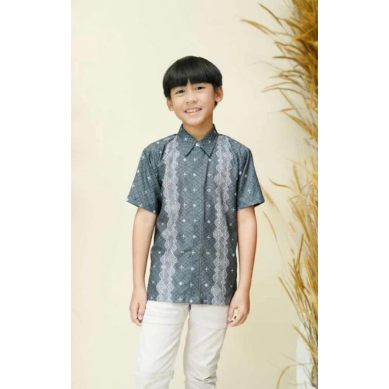 WEARING KLAMBY PANDAI SIKEK SHIRT BOY SAVARNA 3/4