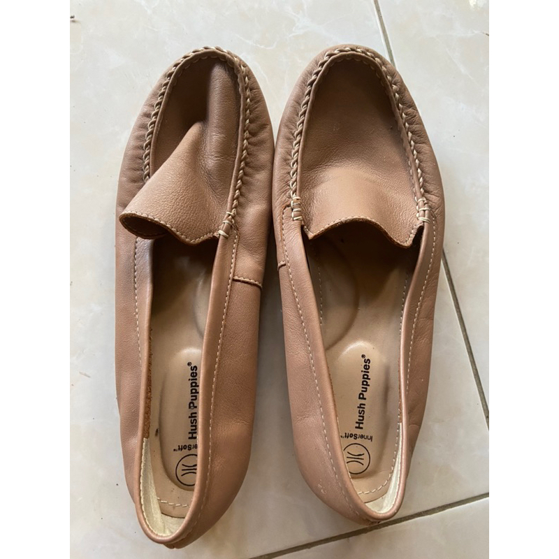 PRELOVED FLAT HUSH PUPPIES