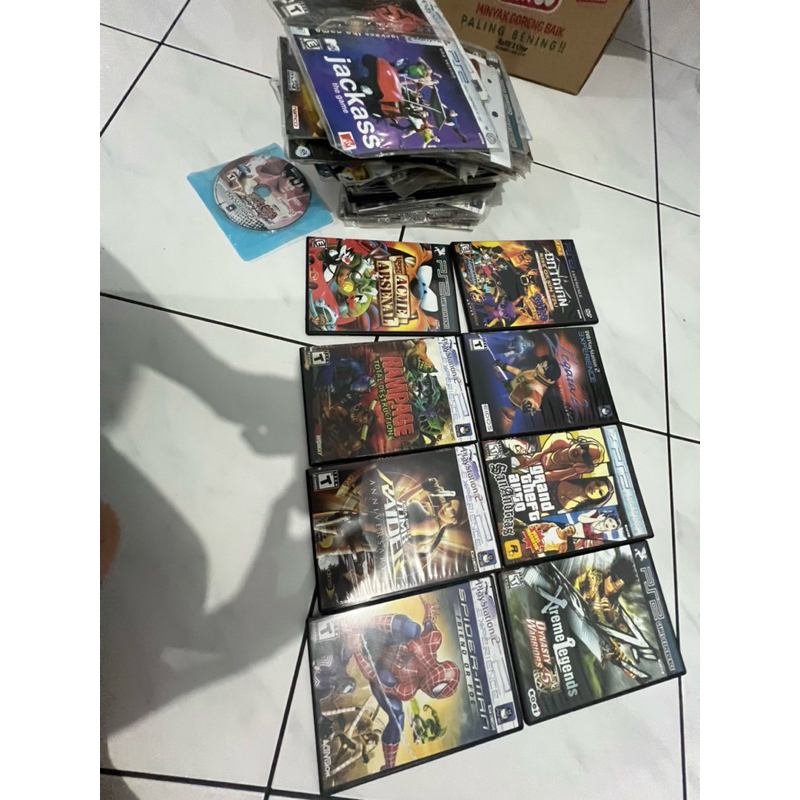 1 paket kaset game ps2