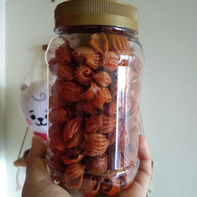 

Makaroni kerang pedas daun jeruk kemasan botol ukuran 500ml - Snack - makanan RINGAN- cemilan- jajanan murah