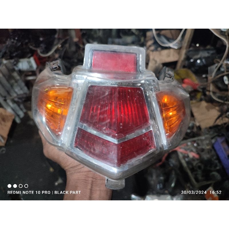 stoplam belakang Xeon karbu lpsan lampu belakang stoplam belakang Xeon karbu seri 44D lpsan