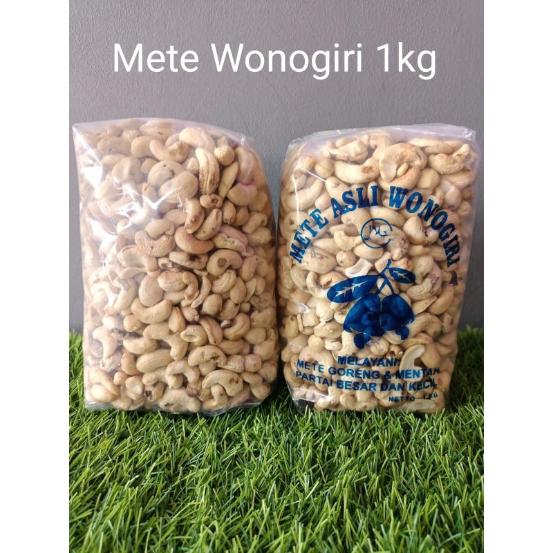 

Kacang mete mentah 1 kg asli Wonogiri