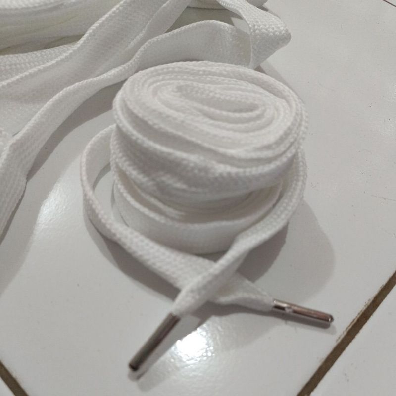 Tali sepatu lebar  2 cm tali sepatu gembung