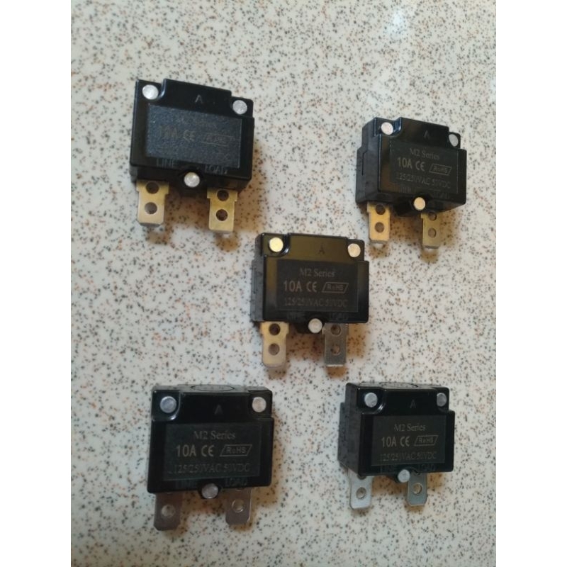 fuse otomatis pemutus arus overload 10a 10 otomatis sekring 15a 15 amper over load protector sikring