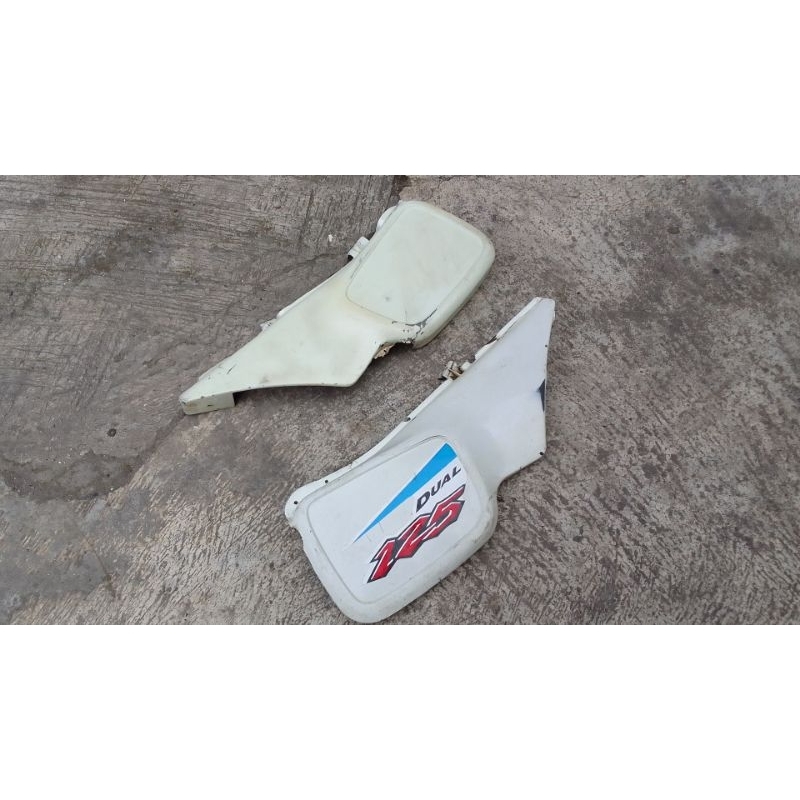 Cover Side Panel Klasik Vintage Suzuki TS125 TS Body Jok Trail Jadul