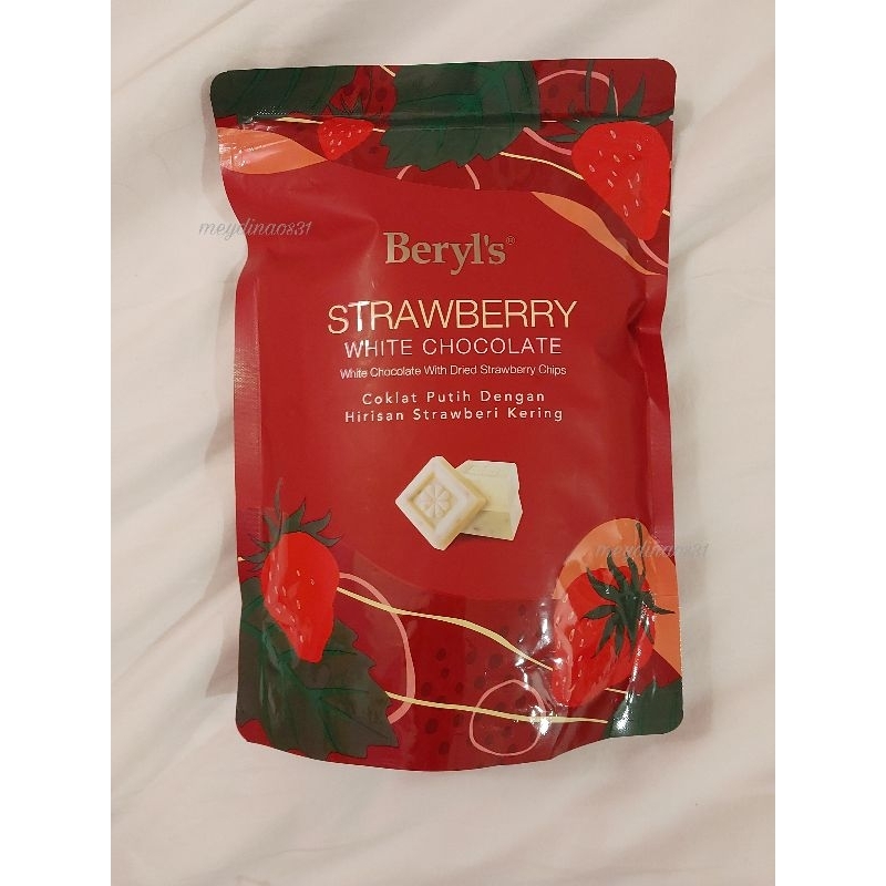 

coklat beryl's strawberry white chocolate with dried straberry chips 280g