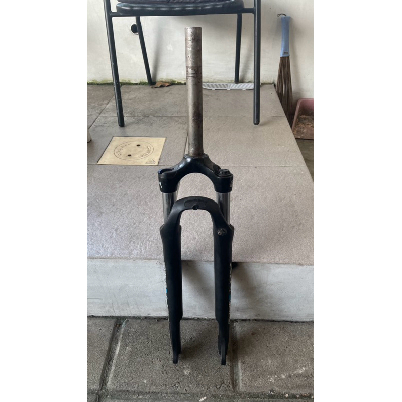 Fork SR Suntour NEX 700c Disc