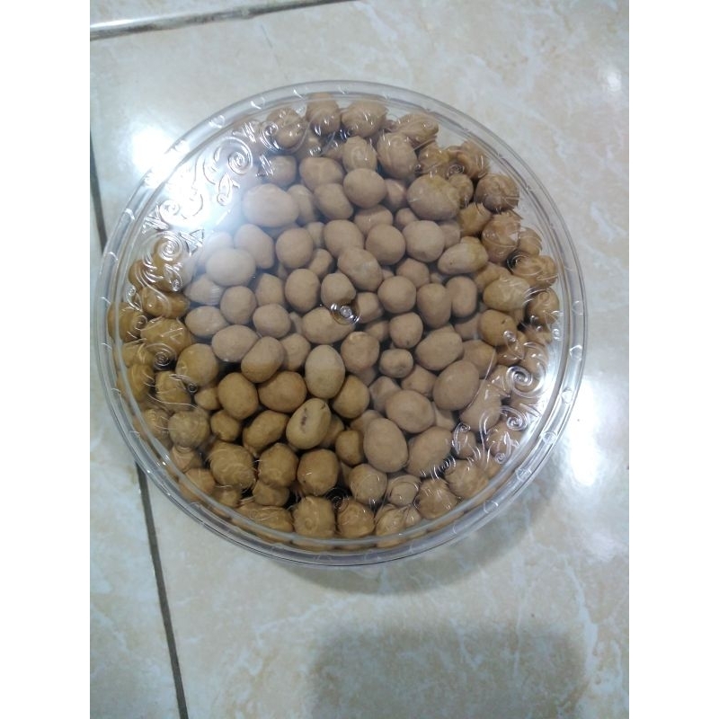 

kacang telur oven 250 gram - aneka kue kering farrel jaya