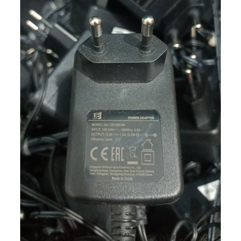 Adaptor 12V --1A (bekas pabrikan Huawei 5v5)