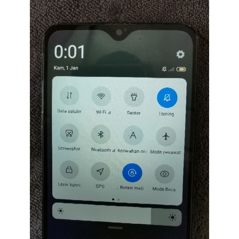 Mesin redmi 8 olive 4/64 hidup minus baca deskripsi