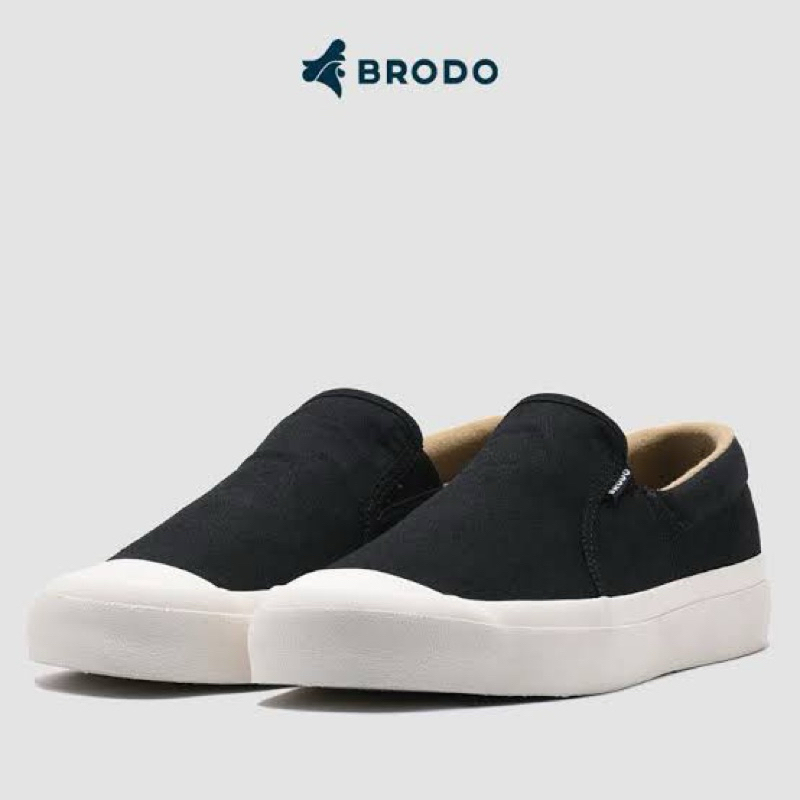 Brodo VTG V.2 Slip On Black WS