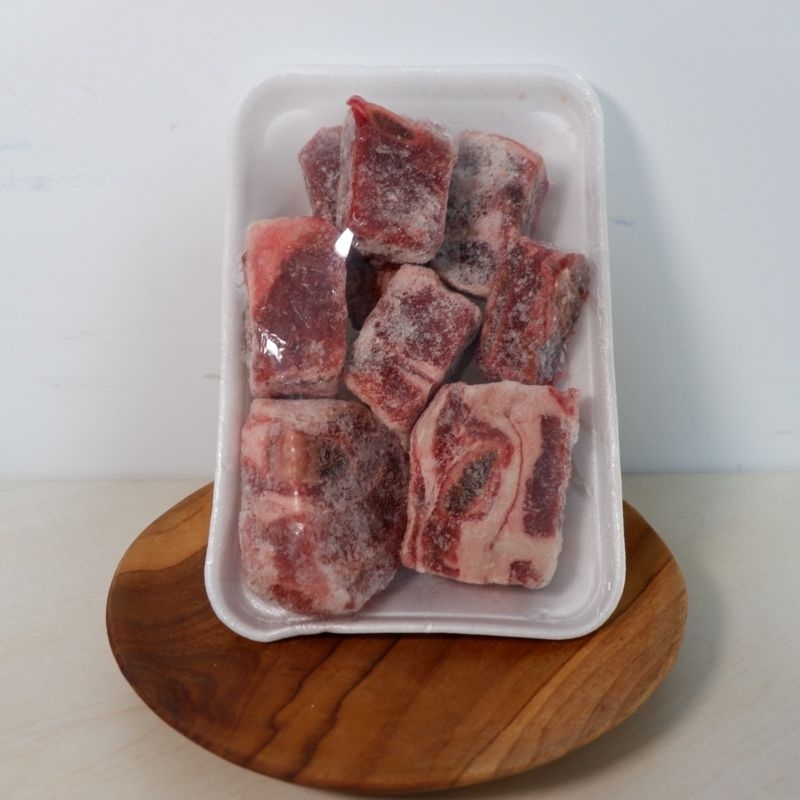 

LOCAL BEEF RIB / IGA SAPI LOKAL 500 GRAM