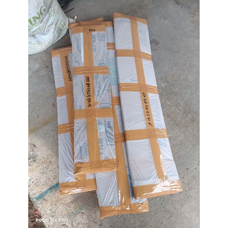 

BOX KARDUS PACKING PLASTIK UKURAN 60CM